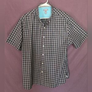 Van Heusen Never Tuck XL